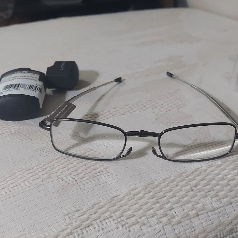 Foster Grant MicroVision Gideon Compact Reading Glasses +2.75 New